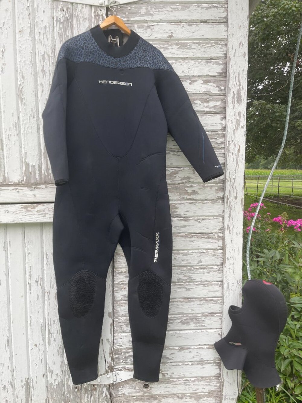 Henderson Thermax Fire Fleece 7mm Wetsuit with Diving Hood